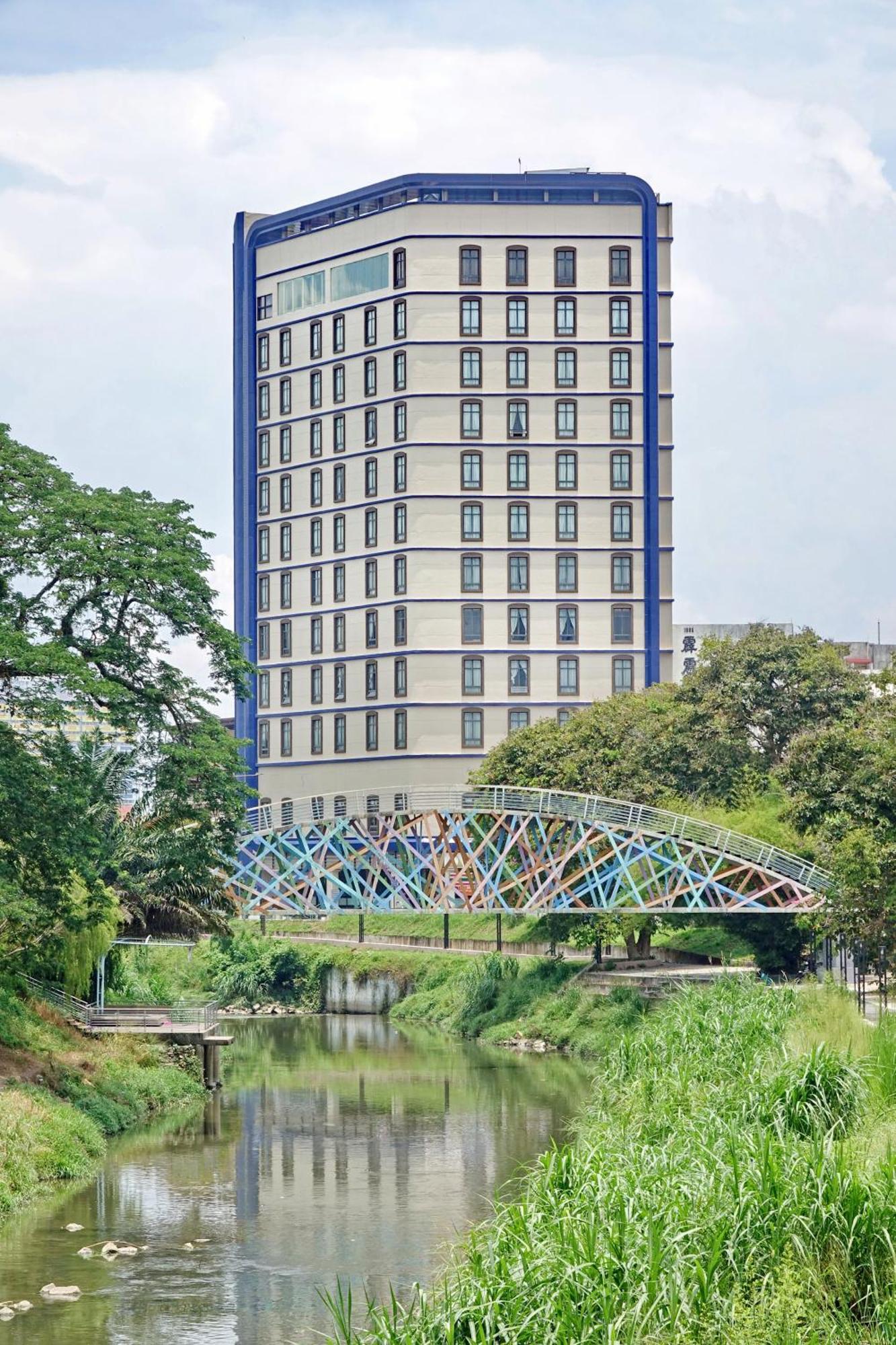 Cititel Express Hotel 3*